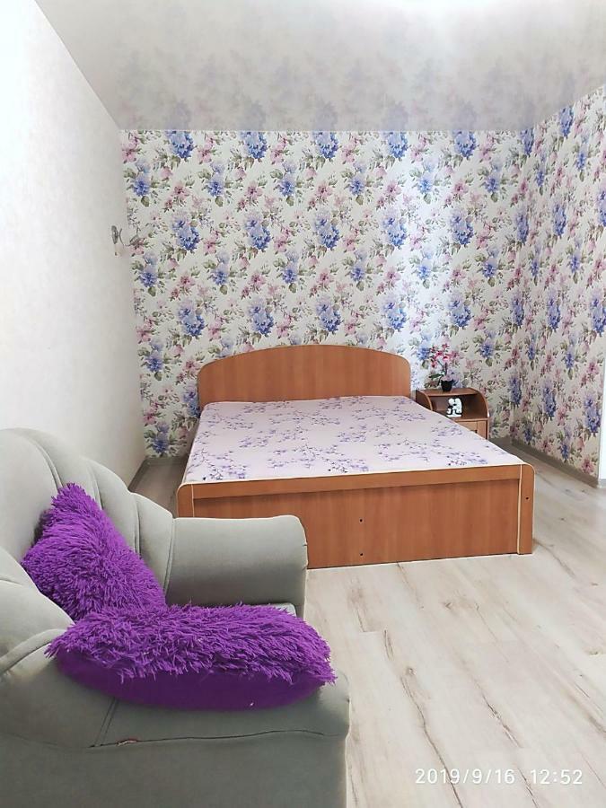 Apartment - Generala Petrova Street โอเดสซา ภายนอก รูปภาพ